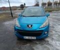 Синий Пежо 207, объемом двигателя 1.36 л и пробегом 320 тыс. км за 4900 $, фото 1 на Automoto.ua