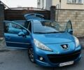 Синий Пежо 207, объемом двигателя 1.4 л и пробегом 200 тыс. км за 5000 $, фото 1 на Automoto.ua