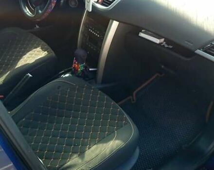 Синий Пежо 207, объемом двигателя 1.6 л и пробегом 290 тыс. км за 5200 $, фото 2 на Automoto.ua