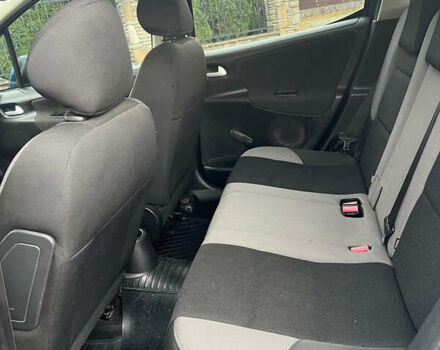 Синий Пежо 207, объемом двигателя 1.56 л и пробегом 195 тыс. км за 4250 $, фото 14 на Automoto.ua