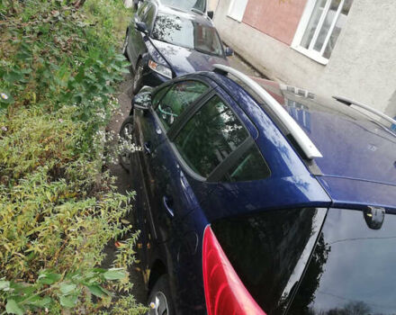 Пежо 207 2007 в Тернополе на Automoto.ua Синий Пежо 207, объемом двигателя 1.4 л и пробегом 212 тыс. км за 4800 $, фото 3 на Automoto.ua