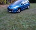 Синий Пежо 207, объемом двигателя 1.4 л и пробегом 330 тыс. км за 3600 $, фото 1 на Automoto.ua