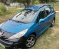 Синий Пежо 207, объемом двигателя 1.6 л и пробегом 308 тыс. км за 2800 $, фото 1 на Automoto.ua