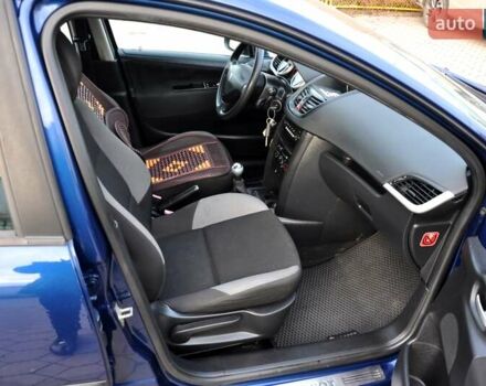 Синий Пежо 207, объемом двигателя 1.4 л и пробегом 250 тыс. км за 3800 $, фото 20 на Automoto.ua