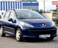 Синий Пежо 207, объемом двигателя 1.4 л и пробегом 250 тыс. км за 3800 $, фото 1 на Automoto.ua