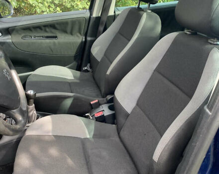 Синій Пежо 207, об'ємом двигуна 1.4 л та пробігом 185 тис. км за 3300 $, фото 9 на Automoto.ua