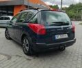 Синій Пежо 207, об'ємом двигуна 1.6 л та пробігом 305 тис. км за 4500 $, фото 5 на Automoto.ua