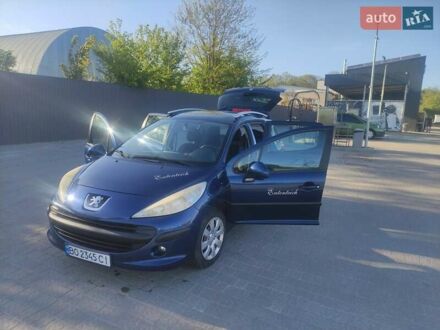 Синій Пежо 207, об'ємом двигуна 1.4 л та пробігом 217 тис. км за 4500 $, фото 1 на Automoto.ua