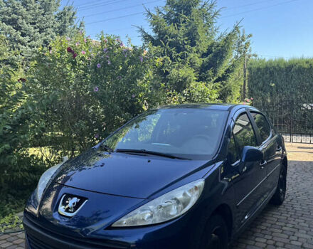 Синій Пежо 207, об'ємом двигуна 1.36 л та пробігом 157 тис. км за 5500 $, фото 1 на Automoto.ua