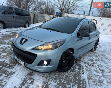 Синий Пежо 207, объемом двигателя 1.6 л и пробегом 143 тыс. км за 5700 $, фото 1 на Automoto.ua