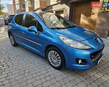 Синій Пежо 207, об'ємом двигуна 1.36 л та пробігом 215 тис. км за 4600 $, фото 1 на Automoto.ua