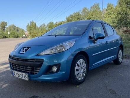Синий Пежо 207, объемом двигателя 1.4 л и пробегом 203 тыс. км за 5500 $, фото 1 на Automoto.ua