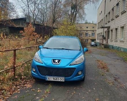 Синий Пежо 207, объемом двигателя 1.36 л и пробегом 193 тыс. км за 4500 $, фото 1 на Automoto.ua