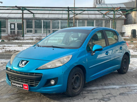 Синий Пежо 207, объемом двигателя 1.4 л и пробегом 340 тыс. км за 3990 $, фото 1 на Automoto.ua