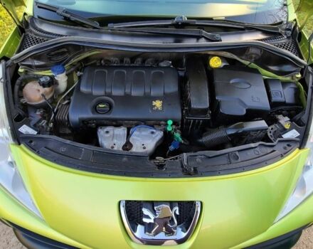 Зелений Пежо 207, об'ємом двигуна 1.4 л та пробігом 117 тис. км за 3900 $, фото 11 на Automoto.ua