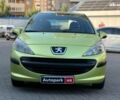 Зелений Пежо 207, об'ємом двигуна 1.4 л та пробігом 118 тис. км за 4990 $, фото 1 на Automoto.ua