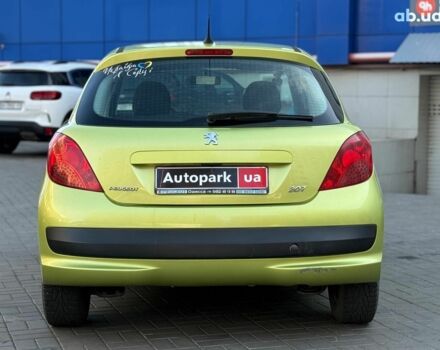 Зелений Пежо 207, об'ємом двигуна 1.4 л та пробігом 118 тис. км за 4990 $, фото 4 на Automoto.ua