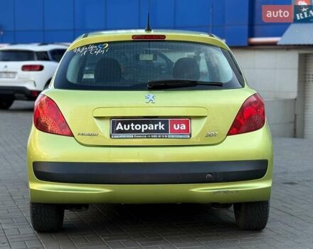 Зелений Пежо 207, об'ємом двигуна 1.4 л та пробігом 118 тис. км за 4990 $, фото 4 на Automoto.ua