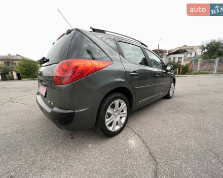 Зелений Пежо 207, об'ємом двигуна 1.6 л та пробігом 136 тис. км за 5550 $, фото 16 на Automoto.ua