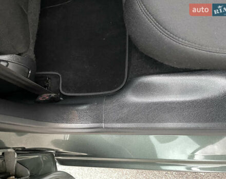 Зелений Пежо 207, об'ємом двигуна 1.6 л та пробігом 136 тис. км за 5550 $, фото 44 на Automoto.ua