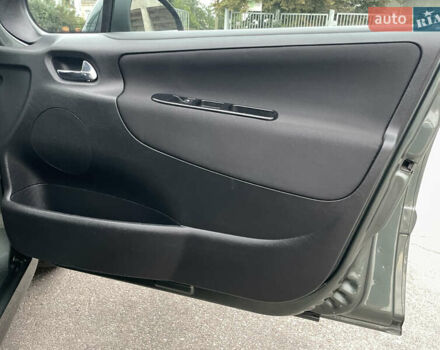 Зелений Пежо 207, об'ємом двигуна 1.6 л та пробігом 136 тис. км за 5550 $, фото 36 на Automoto.ua