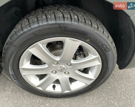 Зелений Пежо 207, об'ємом двигуна 1.6 л та пробігом 136 тис. км за 5550 $, фото 64 на Automoto.ua