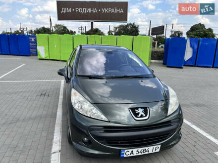 Зеленый Пежо 207, объемом двигателя 1.6 л и пробегом 146 тыс. км за 5200 $, фото 1 на Automoto.ua