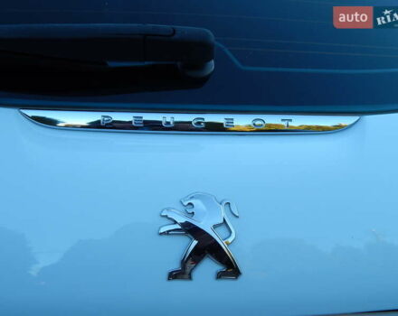 Пежо 208 2012 в Трускавце на Automoto.ua Белый Пежо 208, объемом двигателя 1.4 л и пробегом 160 тыс. км за 5890 $, фото 30 на Automoto.ua