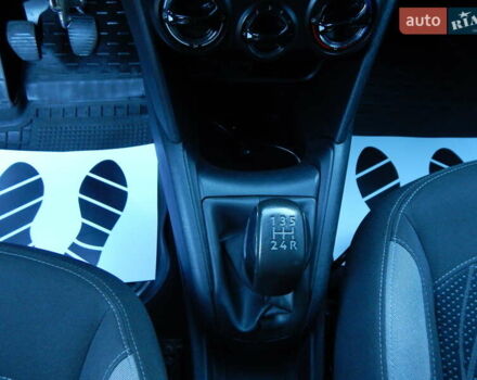 Пежо 208 2012 в Трускавце на Automoto.ua Белый Пежо 208, объемом двигателя 1.4 л и пробегом 160 тыс. км за 5890 $, фото 51 на Automoto.ua