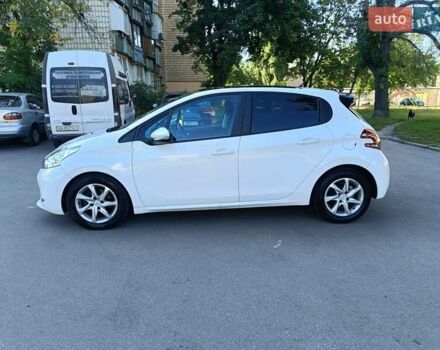 Белый Пежо 208, объемом двигателя 1.4 л и пробегом 113 тыс. км за 6450 $, фото 2 на Automoto.ua