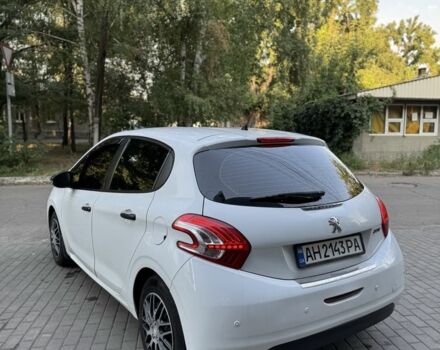 Белый Пежо 208, объемом двигателя 1.4 л и пробегом 300 тыс. км за 7000 $, фото 5 на Automoto.ua
