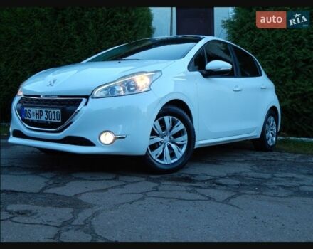 Пежо 208 2012 в Дрогобыче на Automoto.ua Белый Пежо 208, объемом двигателя 0 л и пробегом 160 тыс. км за 5890 $, фото 2 на Automoto.ua