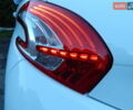 Пежо 208 2012 в Трускавце на Automoto.ua Белый Пежо 208, объемом двигателя 1.4 л и пробегом 160 тыс. км за 5890 $, фото 32 на Automoto.ua