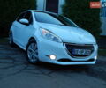 Пежо 208 2012 в Трускавце на Automoto.ua Белый Пежо 208, объемом двигателя 1.4 л и пробегом 160 тыс. км за 5890 $, фото 1 на Automoto.ua