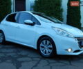 Пежо 208 2012 в Трускавце на Automoto.ua Белый Пежо 208, объемом двигателя 1.4 л и пробегом 160 тыс. км за 5890 $, фото 9 на Automoto.ua