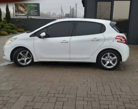 Білий Пежо 208, об'ємом двигуна 1.4 л та пробігом 259 тис. км за 7100 $, фото 44 на Automoto.ua