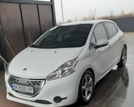 Білий Пежо 208, об'ємом двигуна 1.4 л та пробігом 259 тис. км за 7100 $, фото 24 на Automoto.ua