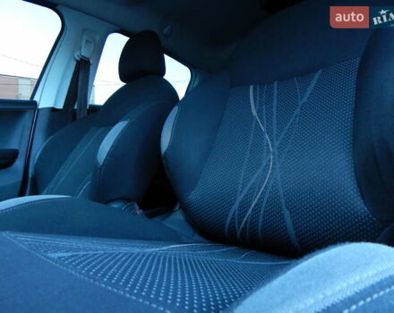 Пежо 208 2012 в Трускавце на Automoto.ua Белый Пежо 208, объемом двигателя 1.4 л и пробегом 160 тыс. км за 5890 $, фото 59 на Automoto.ua