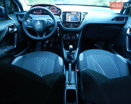 Пежо 208 2012 в Трускавце на Automoto.ua Белый Пежо 208, объемом двигателя 1.4 л и пробегом 160 тыс. км за 5890 $, фото 46 на Automoto.ua