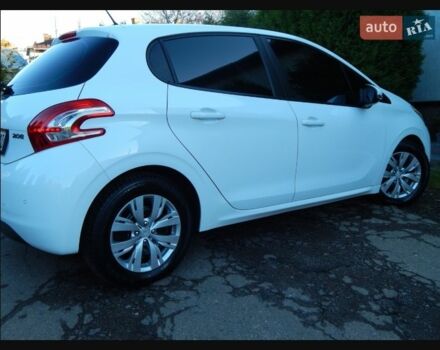 Пежо 208 2012 в Дрогобыче на Automoto.ua Белый Пежо 208, объемом двигателя 0 л и пробегом 160 тыс. км за 5890 $, фото 5 на Automoto.ua