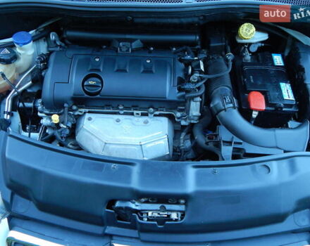 Пежо 208 2012 в Трускавце на Automoto.ua Белый Пежо 208, объемом двигателя 1.4 л и пробегом 160 тыс. км за 5890 $, фото 40 на Automoto.ua