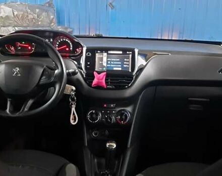 Білий Пежо 208, об'ємом двигуна 1.4 л та пробігом 259 тис. км за 7100 $, фото 18 на Automoto.ua