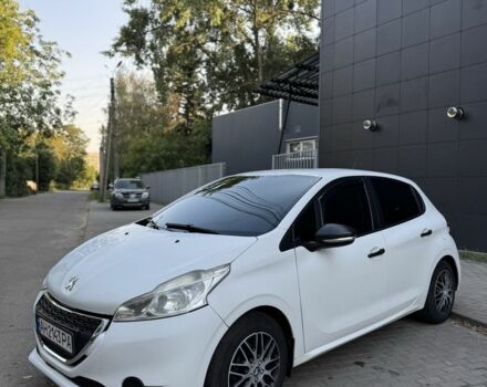 Белый Пежо 208, объемом двигателя 1.4 л и пробегом 300 тыс. км за 7000 $, фото 8 на Automoto.ua