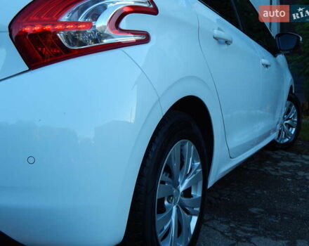 Пежо 208 2012 в Трускавце на Automoto.ua Белый Пежо 208, объемом двигателя 1.4 л и пробегом 160 тыс. км за 5890 $, фото 36 на Automoto.ua