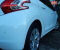 Пежо 208 2012 в Трускавце на Automoto.ua Белый Пежо 208, объемом двигателя 1.4 л и пробегом 160 тыс. км за 5890 $, фото 36 на Automoto.ua