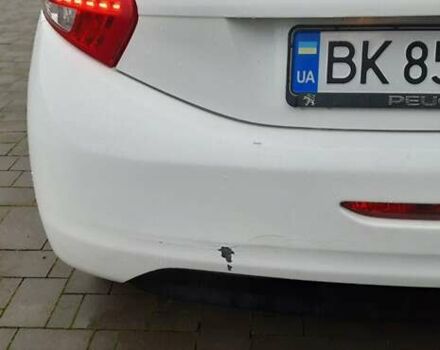 Білий Пежо 208, об'ємом двигуна 1.4 л та пробігом 259 тис. км за 7100 $, фото 39 на Automoto.ua