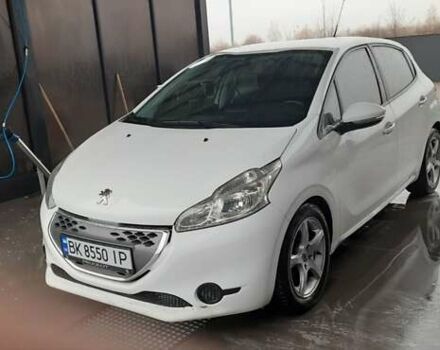 Білий Пежо 208, об'ємом двигуна 1.4 л та пробігом 259 тис. км за 7100 $, фото 35 на Automoto.ua