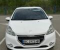 Белый Пежо 208, объемом двигателя 1.4 л и пробегом 161 тыс. км за 6500 $, фото 1 на Automoto.ua