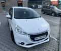 Белый Пежо 208, объемом двигателя 1 л и пробегом 68 тыс. км за 5700 $, фото 1 на Automoto.ua