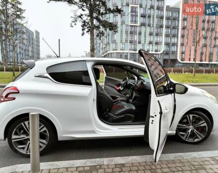 Белый Пежо 208, объемом двигателя 1.6 л и пробегом 137 тыс. км за 6990 $, фото 26 на Automoto.ua